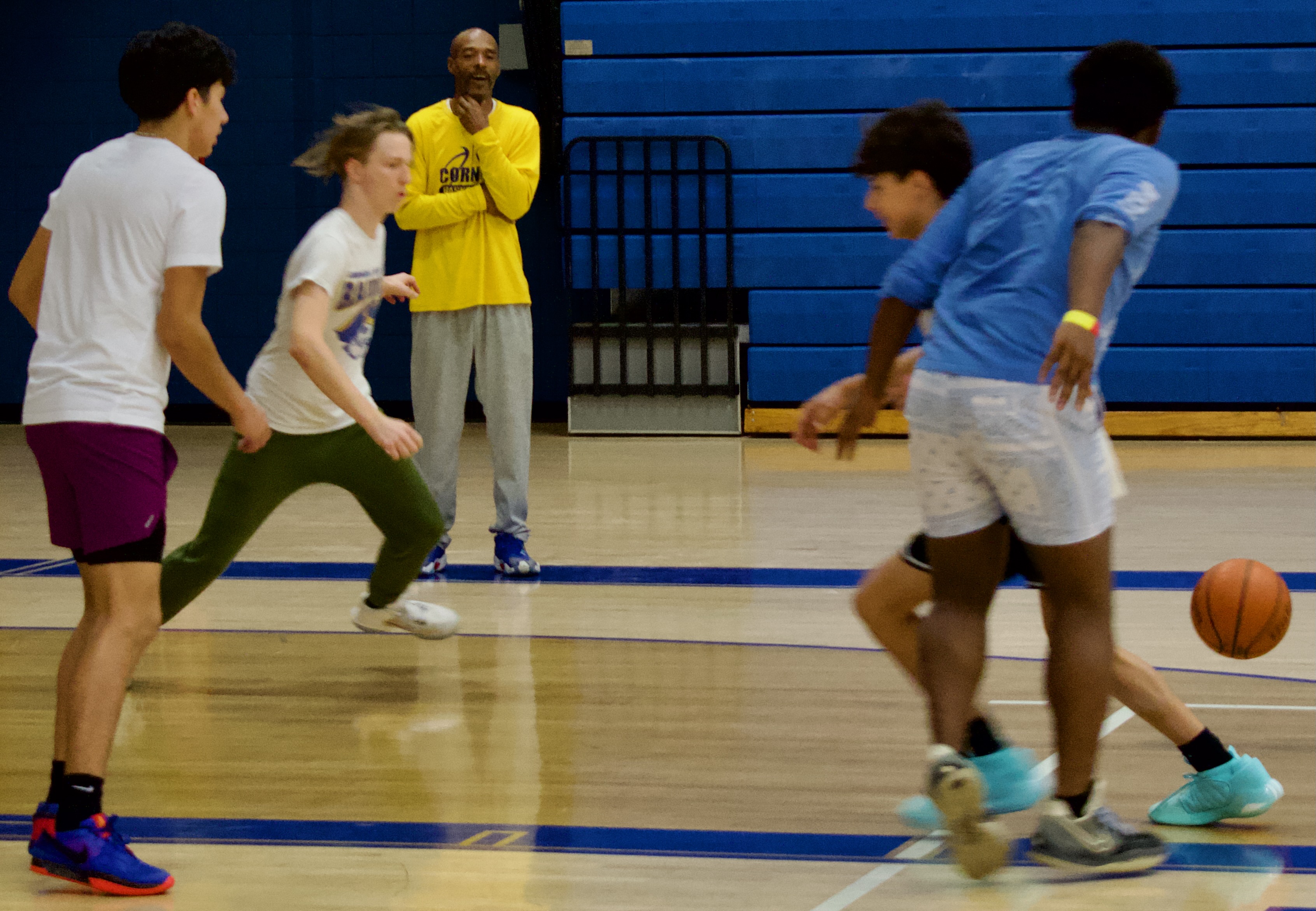 Tay Fisher Basketball Training, Small Group trainings are designed to  improve players overall basketball skills such as shooting, dribbling, free  throws, conditioning, confidence level and many more. Tay will give your  child